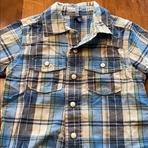 Baby gap shirt